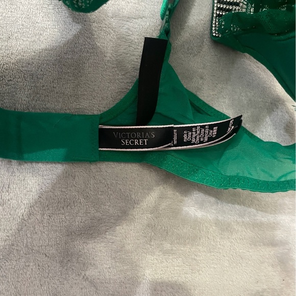 New! Victoria’s Secret Very Sexy Wicked Unlined Shine Strap Bra 10335 - Picture 6 of 8